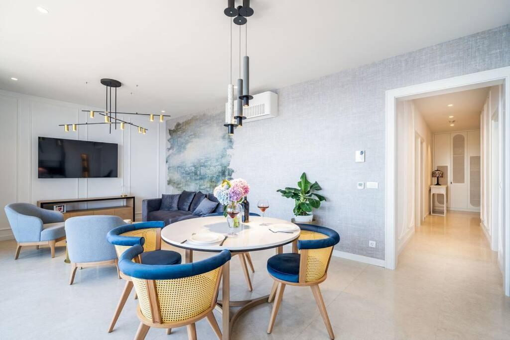 New&Luxury 5* With An Amazing View - Pure Apartment ドゥブロブニク エクステリア 写真